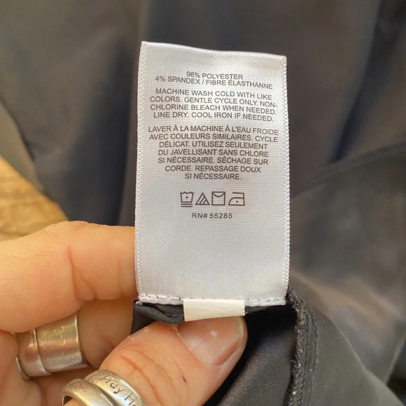 Super soft black zipper top by express - Picture 7 of 7